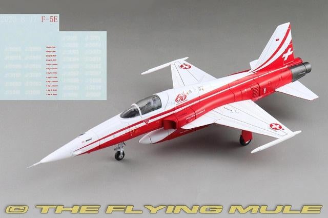 Northrop F-5E Tiger II Patrouille Suisse Hobby Master HA3373, Verzenden, Nieuw, Military-Models VJ Mendelssohnstraße 29 info@military-models-vj.de