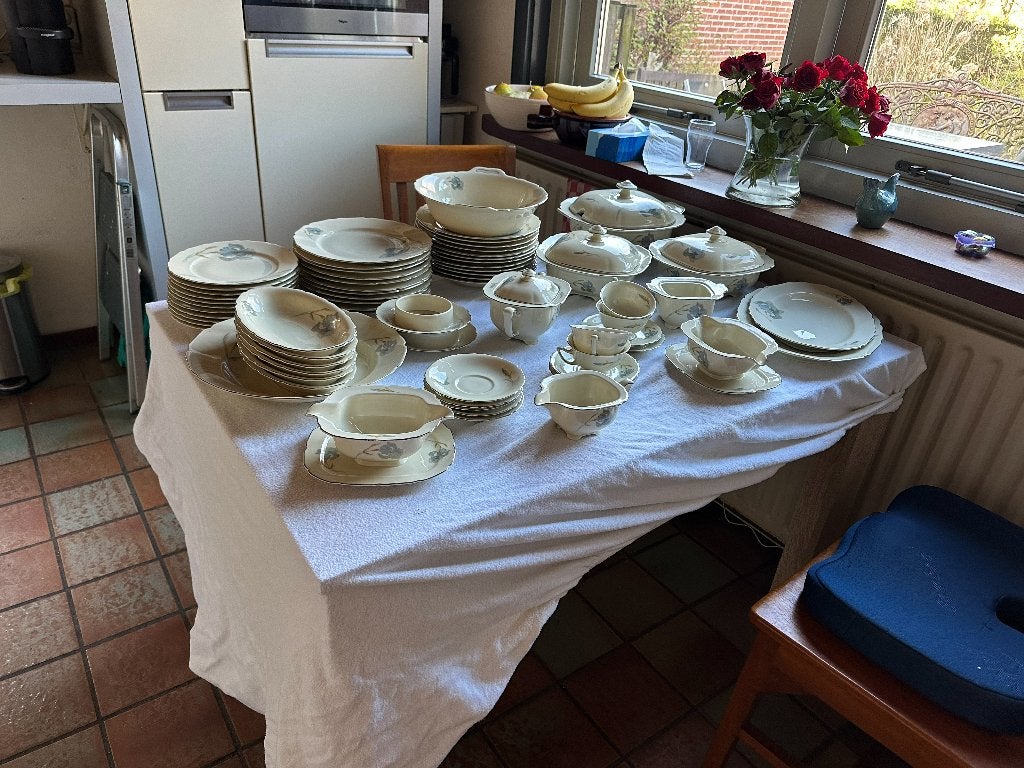servies oud, Ophalen, Gebruikt