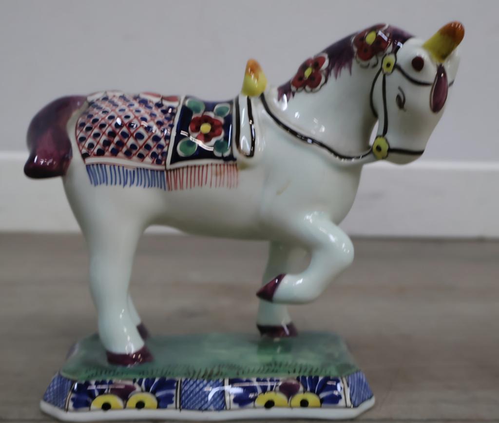 Porseleinen Decoratief Paard Delfts handgeschilderd, Antiek en Kunst, Ophalen of Verzenden