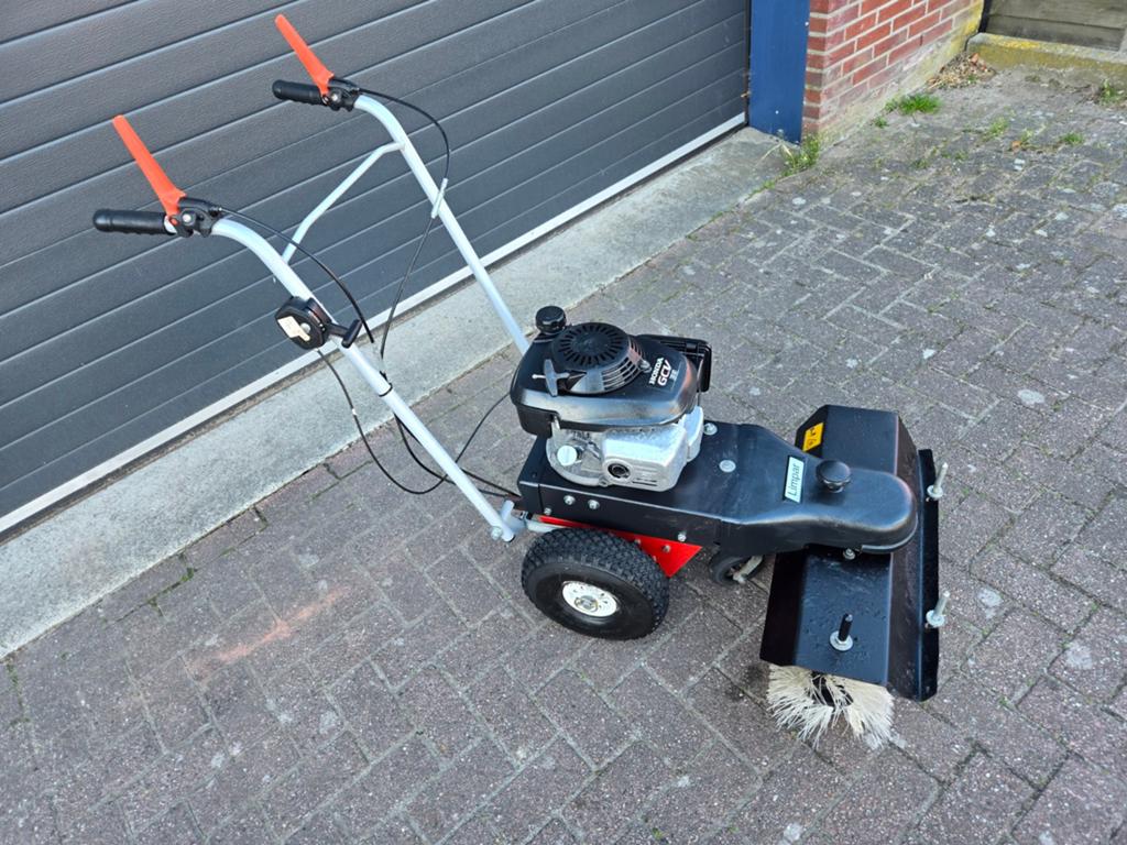 Veegmachine lippar honda Aandrijving, Ophalen, Nieuw