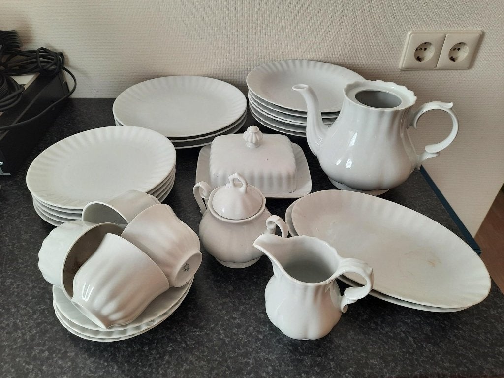 Servies Wijnsiedel bavaria wit, Overige merken, Ophalen of Verzenden, Zo goed als nieuw, Overige stijlen