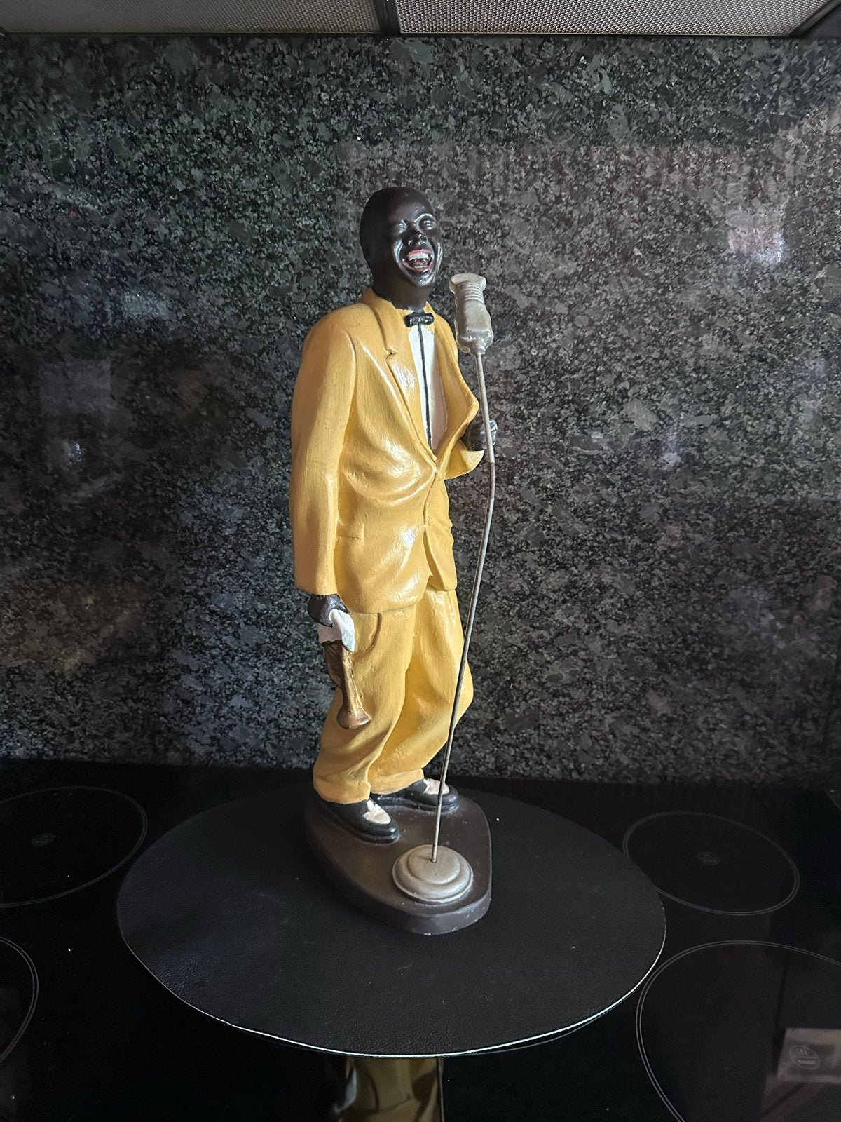 Beeld Louis Armstrong, Overige materialen, Beeld, Klassiek, Beschilderd