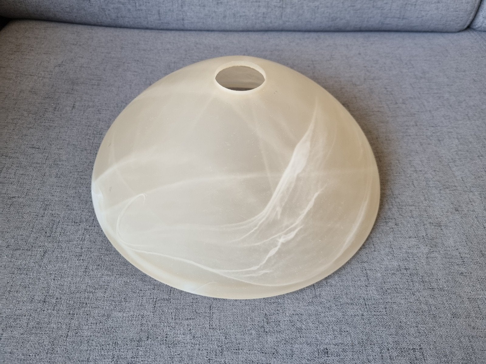 Lampenkap Albast amber glas met beschadiging, Ophalen of Verzenden, Gebruikt, Rond, Glas