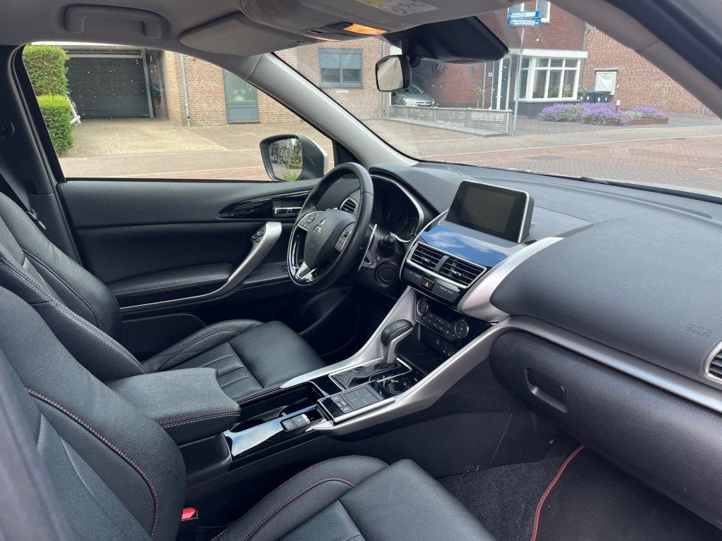 Mitsubishi ECLIPSE CROSS 1.5 DI-T INTENSE S / AUTOMAAT / TRE, Auto's, Mitsubishi, 15 km/l, Euro 6, 4 cilinders, 1435 kg