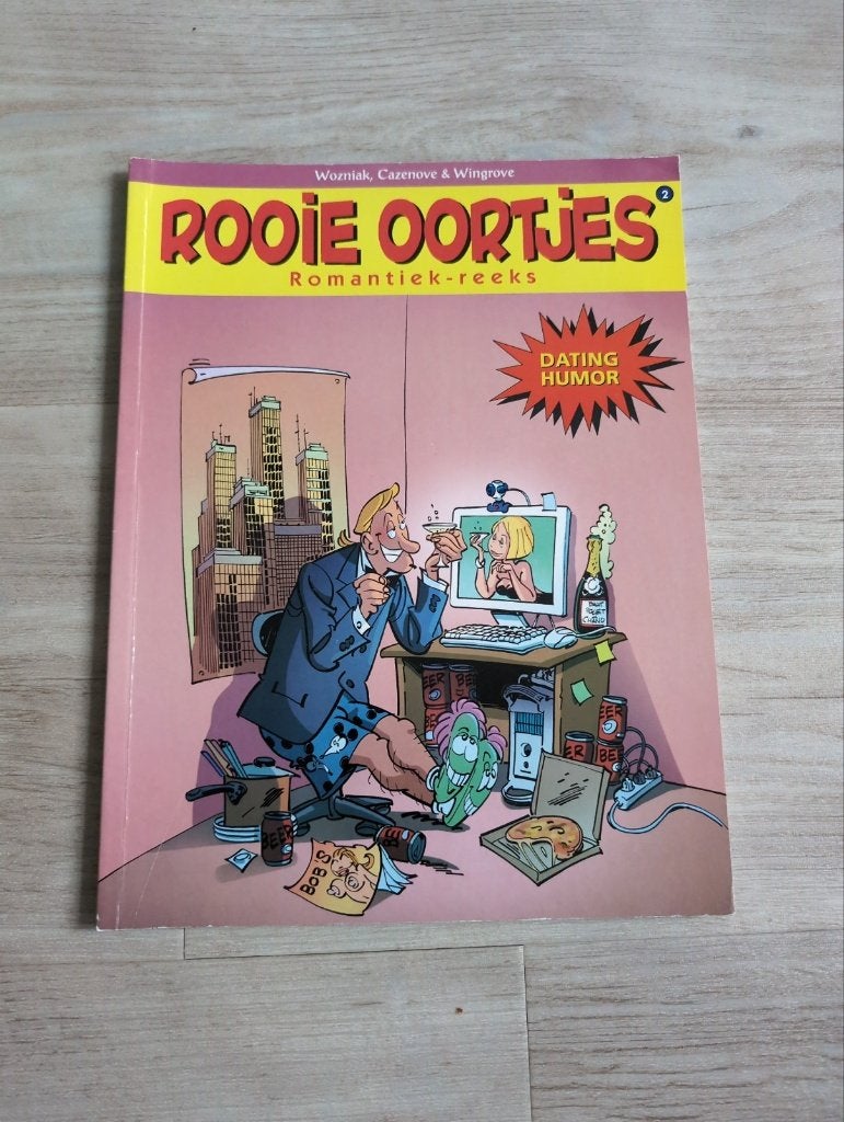Rooie Oortjes Romantiek 2, Eén stripboek, Ophalen of Verzenden, Zo goed als nieuw