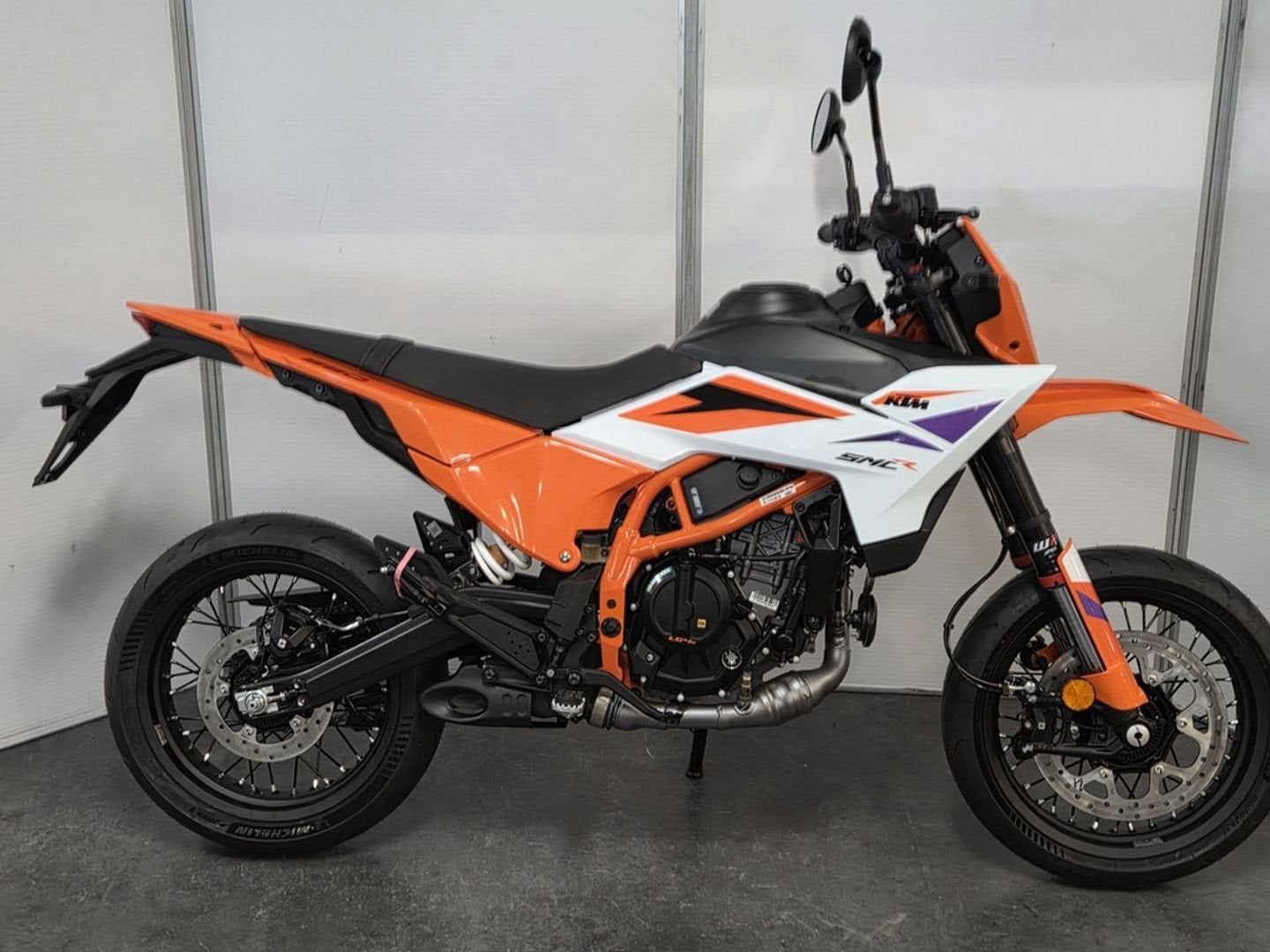 KTM 390 SMC R (bj 2025), KTM, Bedrijf, Meer dan 35 kW, Onbekend