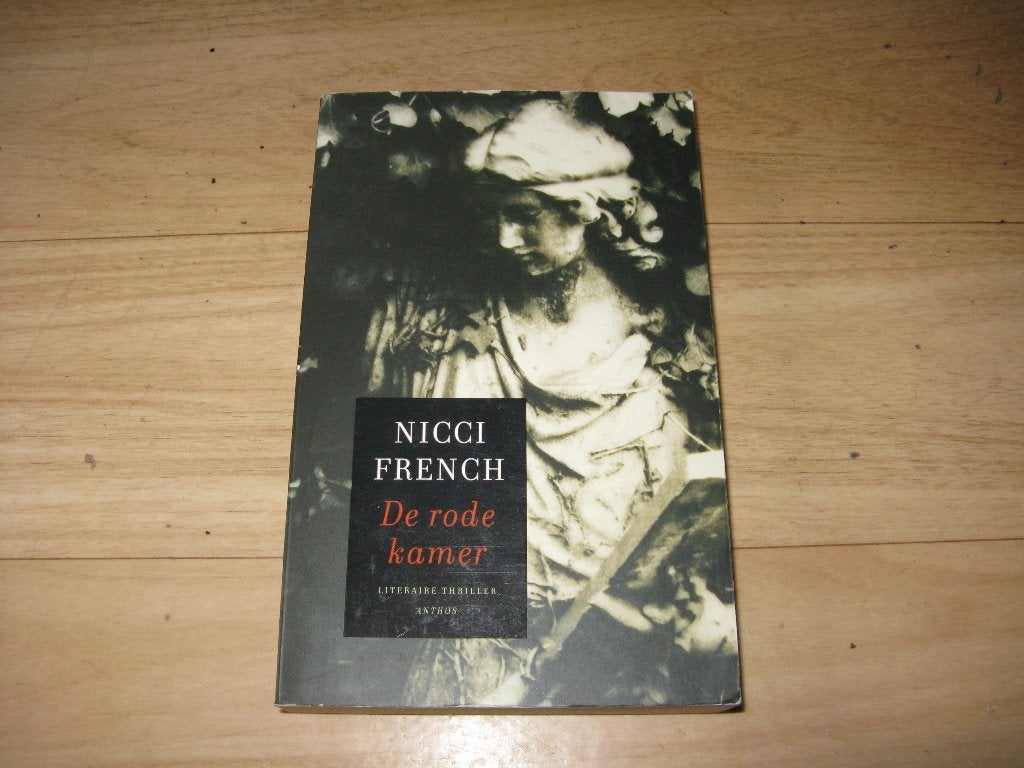 Nicci French - De rode kamer, Boeken, Ophalen of Verzenden, Gelezen