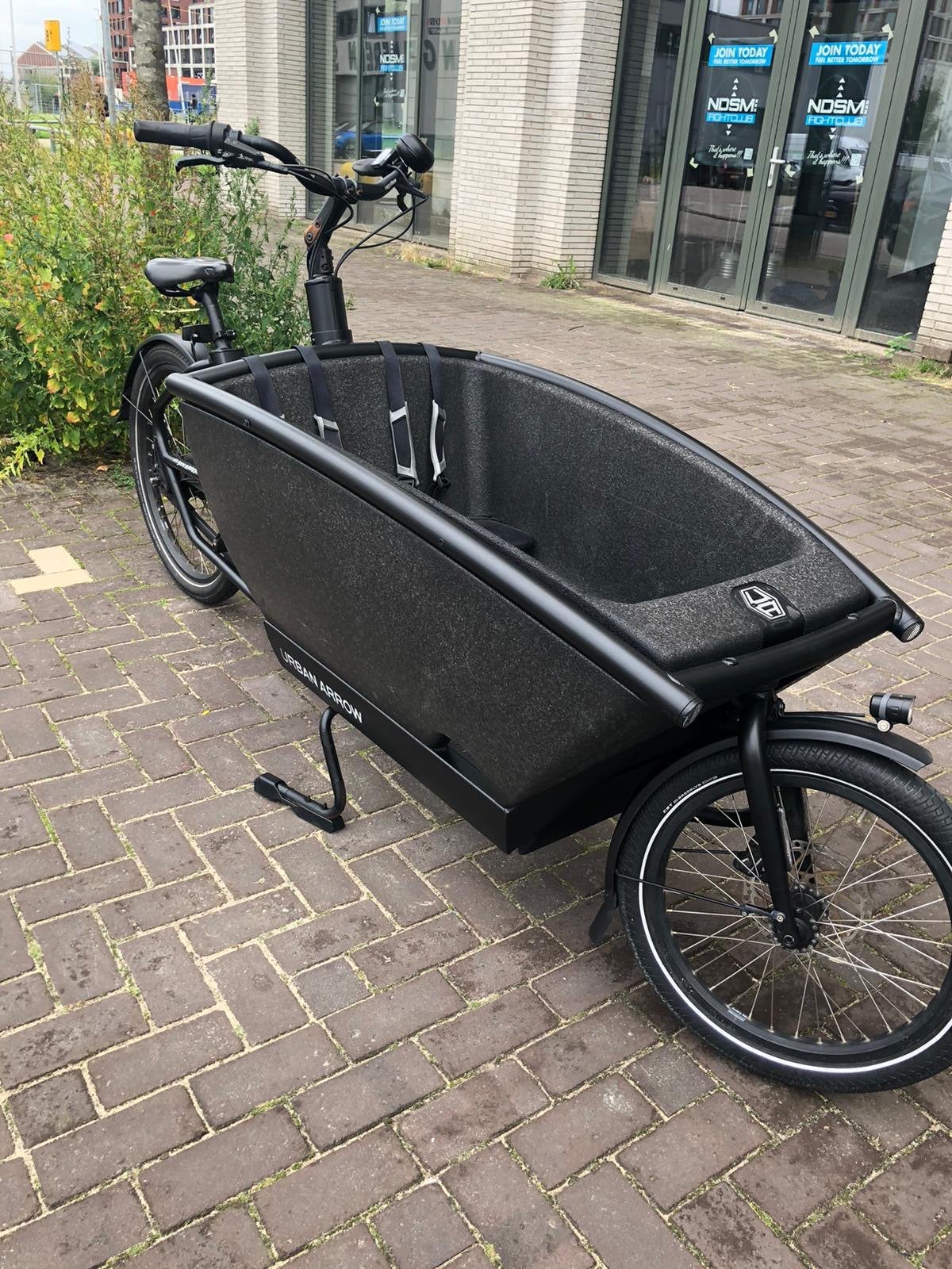 Urban Arrow Performance Line 2023 – zeer goede staat, Fietsen en Brommers, Fietsen | Bakfietsen, Ophalen, Zo goed als nieuw