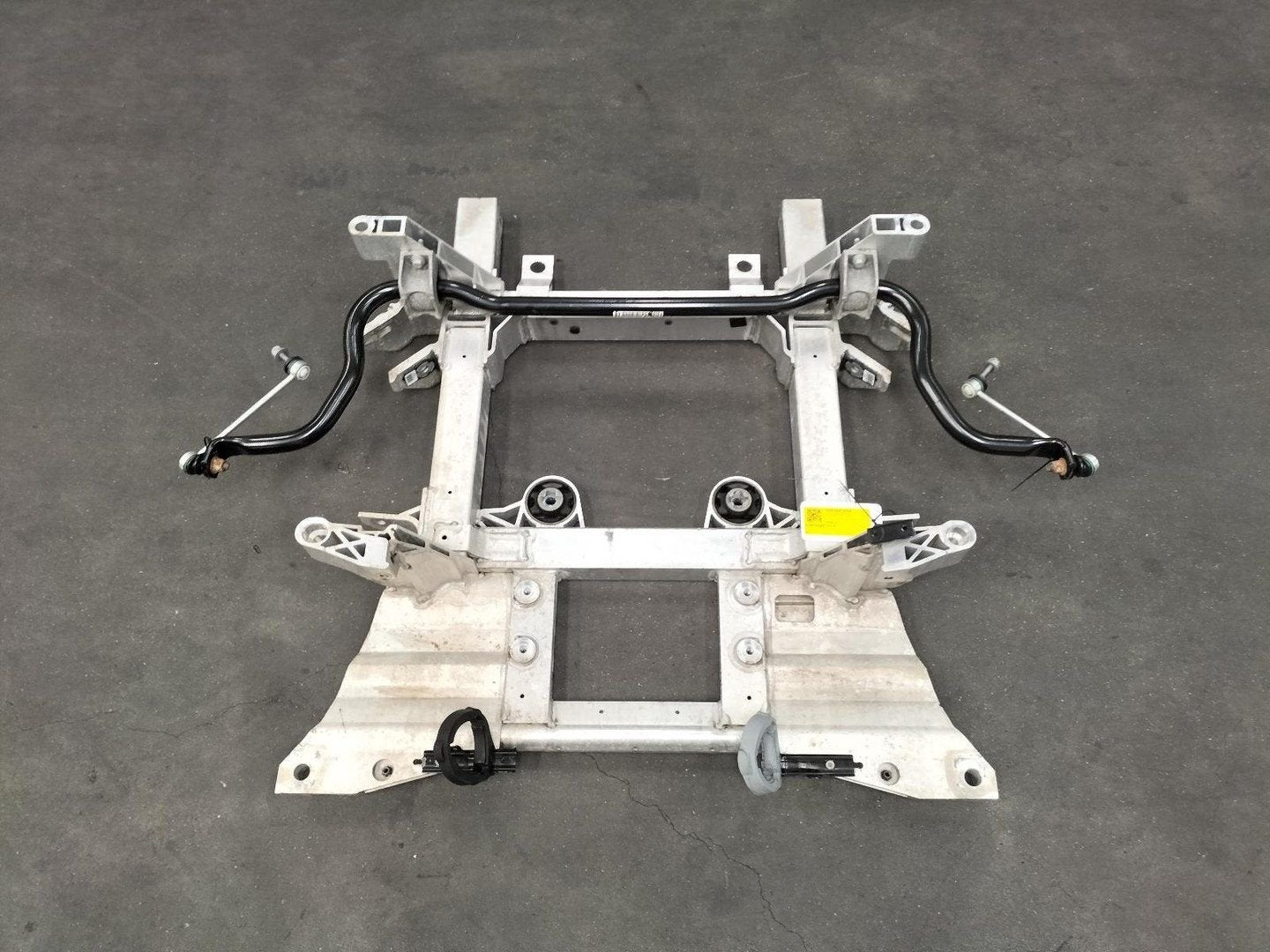 JAGUAR I-PACE X590 HSE EV400 SUBFRAME VOOR 2018, Ophalen of Verzenden, Gebruikt, Stiba lid