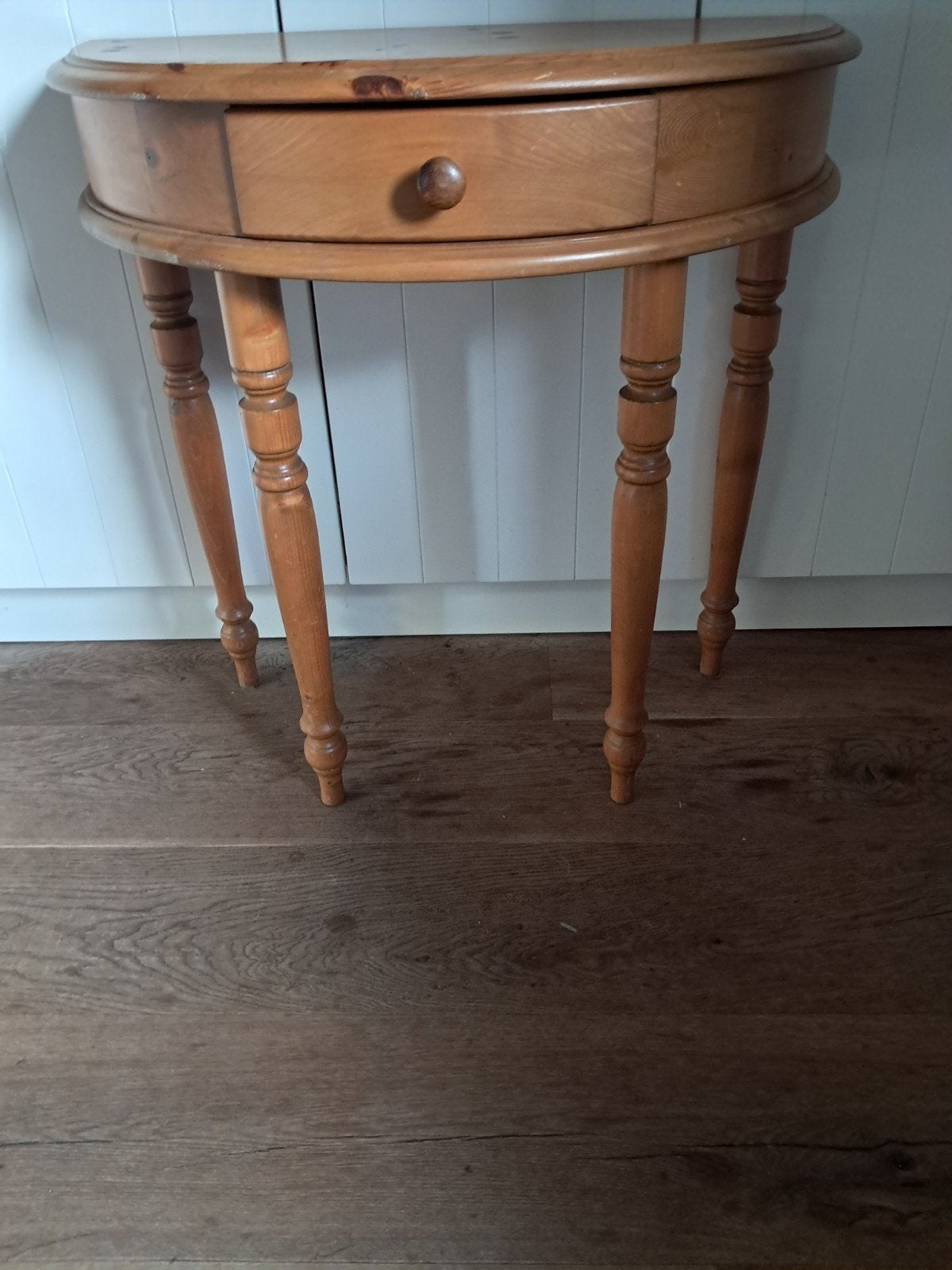 Brocant grenen hal/sidetafeltje, Ophalen