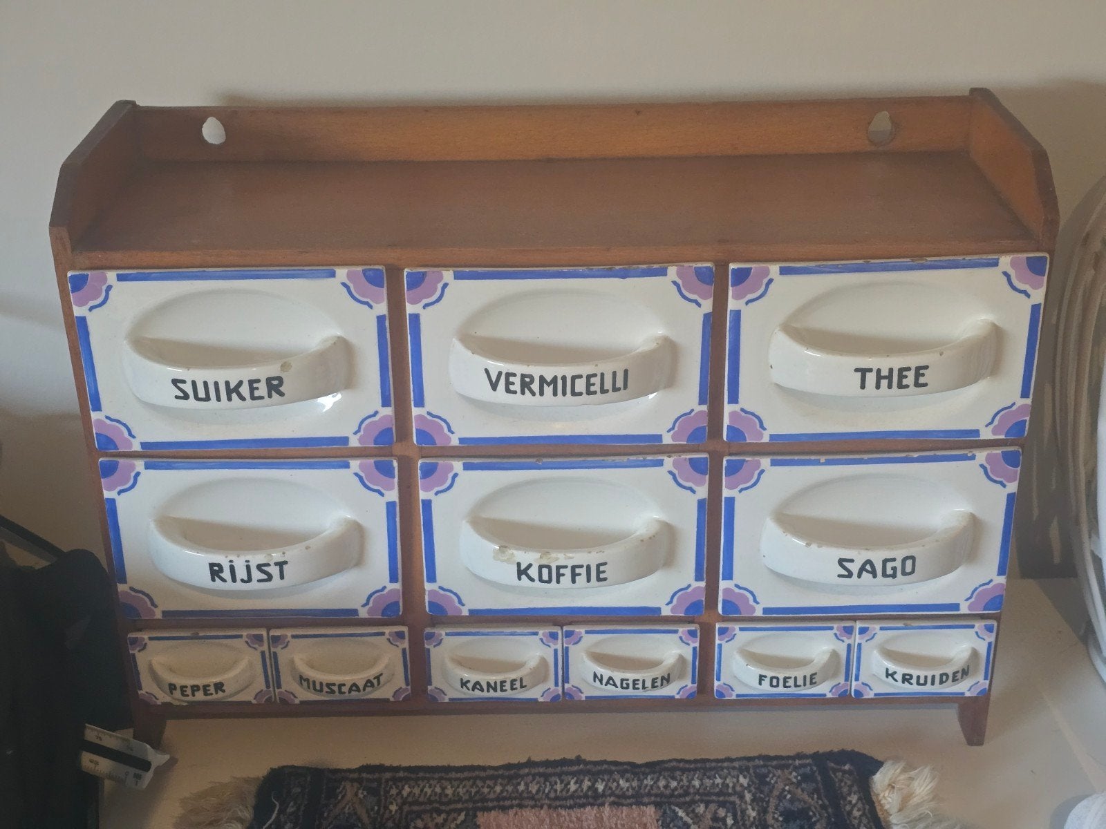 Authentiek Antiek Houten Kruidenkastje met Porseleinen Laden, Ophalen of Verzenden