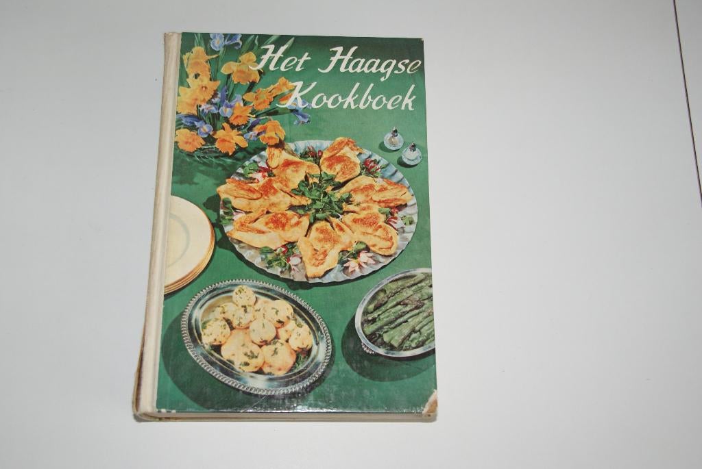 Het Haagse kookboek - De gebroeders van Cleef, Gelezen, Hoofdgerechten, Ophalen of Verzenden, De gebroeders van Cleef