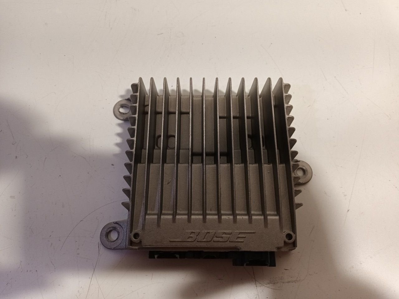 Versterker Renault Mégane, Auto diversen, Ophalen of Verzenden, Van der Ven Autorecycling B.V., Onderdelen@venauto.nl, Ettenseweg 76, 4706 PB Roosendaal, The Netherlands