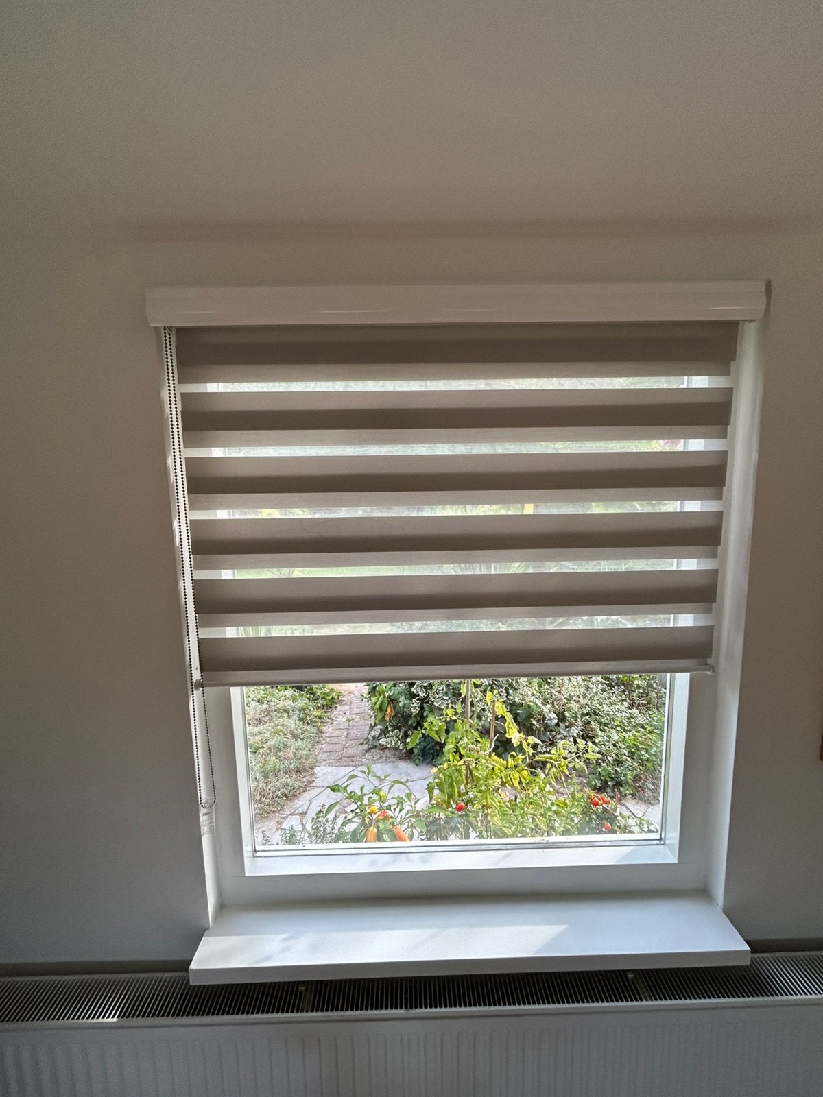 Prachtige blind 110-113 (koof) in Huizen, Ophalen, Zo goed als nieuw, Beige
