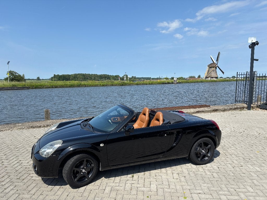 Toyota MR2 1.8 16V VVT-i - 2005, Auto's, Toyota, 40 €/maand, MR2, Cabriolet, 990 kg