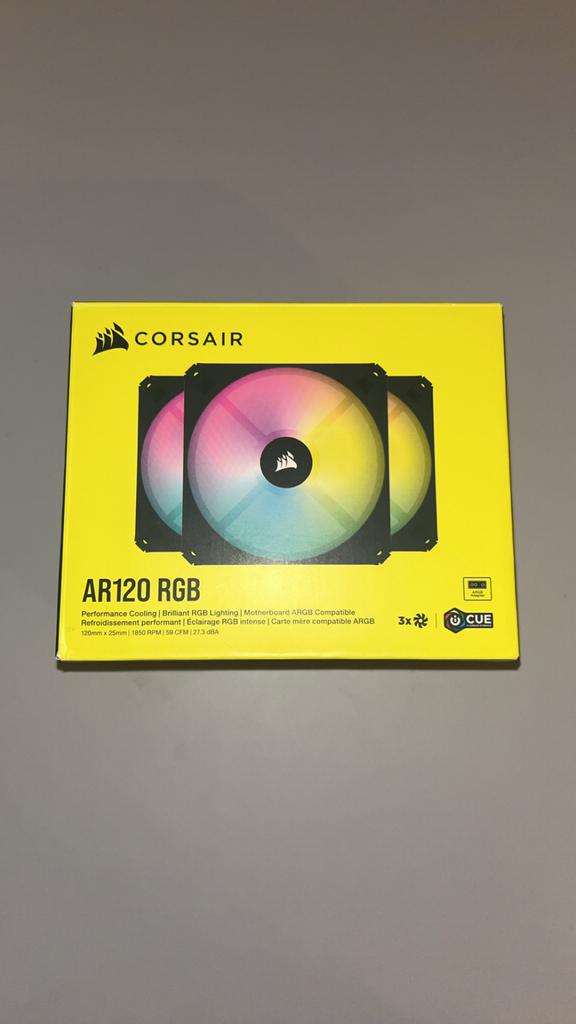 Corsair AR120 RGB Ventilator Set (3 stuks), Computers en Software, Computerkoelers, Ophalen, Nieuw, Luchtkoeling