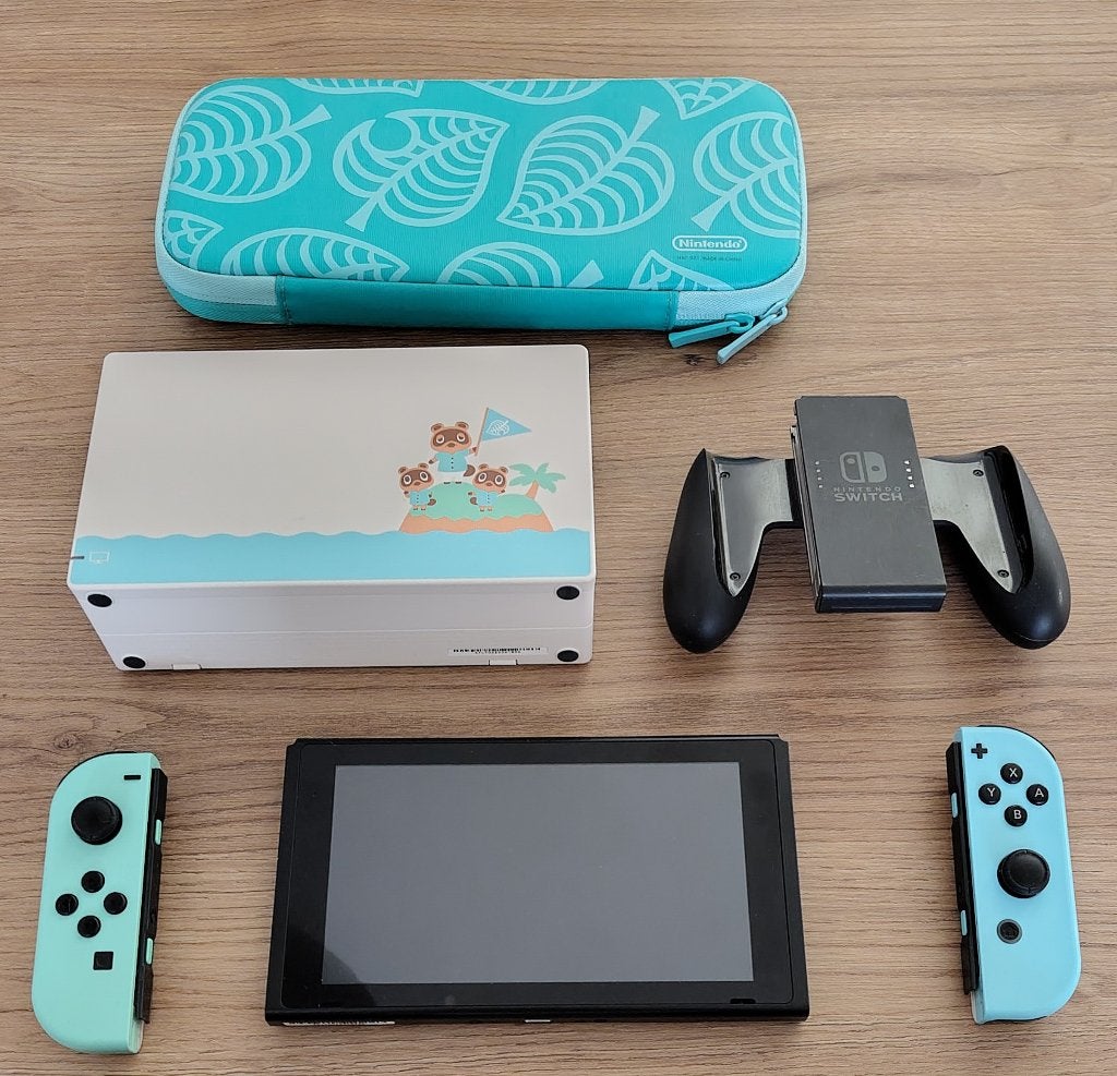 Nintendo Switch Animal Crossing Limited edition BOXED, Spelcomputers en Games, Spelcomputers | Nintendo Switch, Ophalen, Met games
