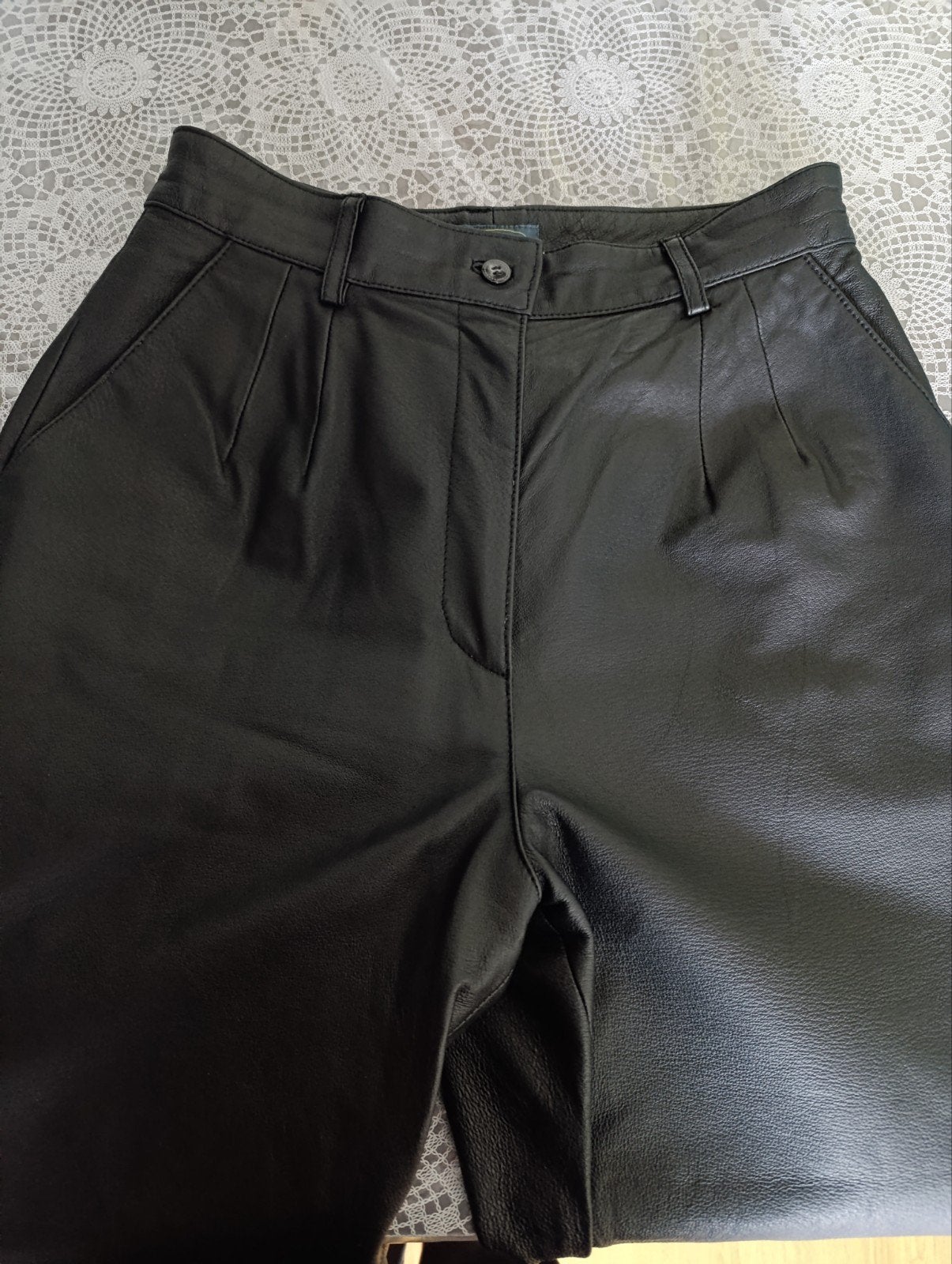 Prachtige leren broek, Maat 38/40 (M), Zwart, Ophalen of Verzenden, Zo goed als nieuw