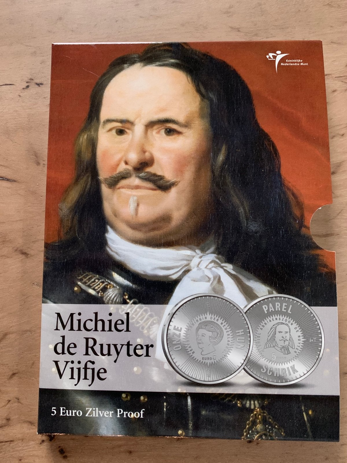 Michel de Rutter vijfje, Postzegels en Munten, Munten en Bankbiljetten | Toebehoren, Ophalen of Verzenden, Verzamelmap