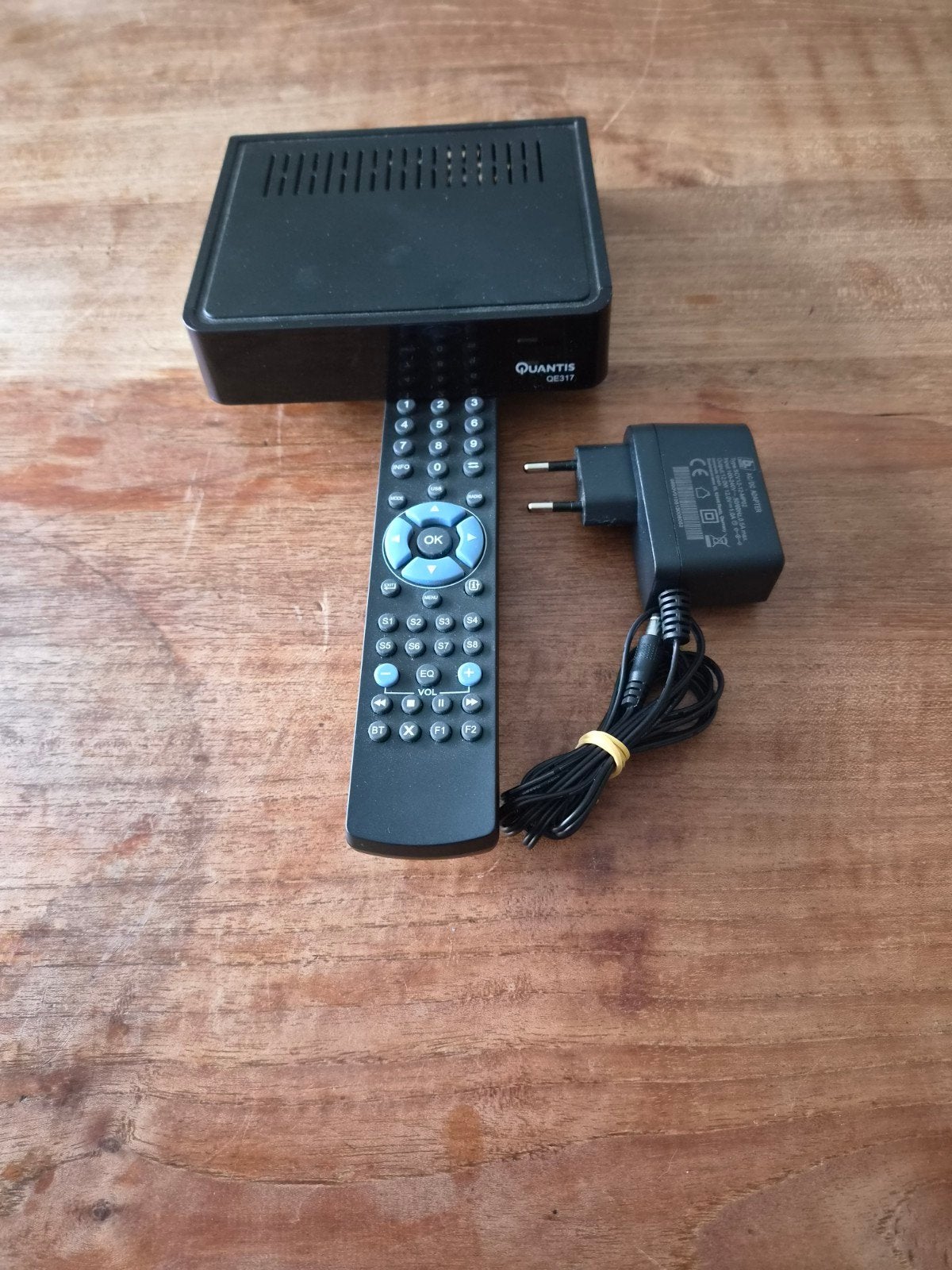 Quantis QE317 Decoder met afstandsbediening, Ophalen, Gebruikt, Decoder
