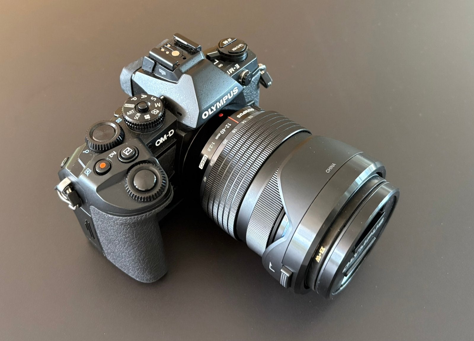 Olympus OM-D E-M1 + 12-100mm PRO + 12-40mm PRO | 2614 clicks, Audio, Tv en Foto, Fotocamera's Digitaal, Zo goed als nieuw, Spiegelreflex