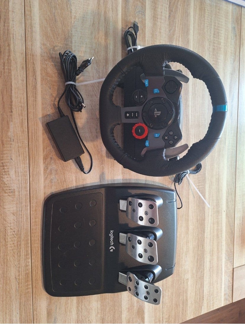 Logitech G29 Driving Force racestuur met pedalen, Racestuur, Force feedback, Zo goed als nieuw, Logitech