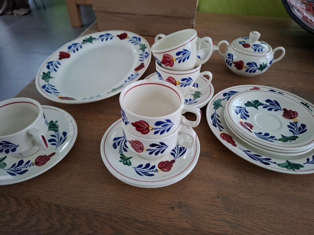 BOERENBONT, BOCH MADE IN BELGIUM, HANDPAINTED, Huis en Inrichting, Keuken | Servies, Gebruikt, Overige typen, Boerenbont, Aardewerk