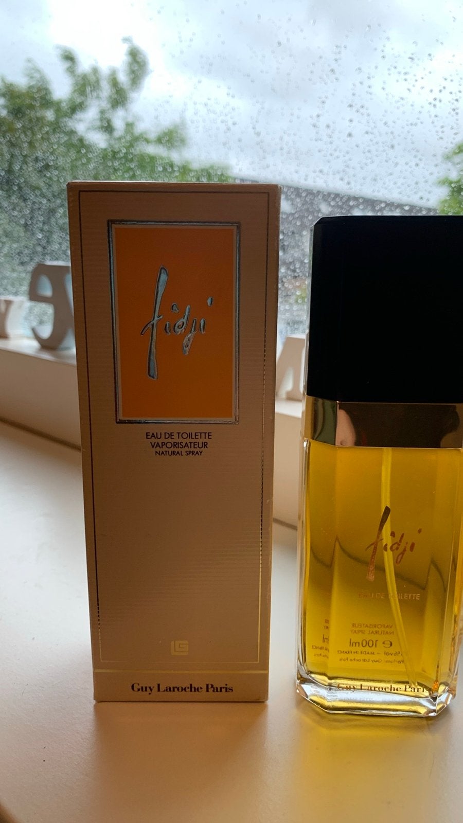 Fidji Eau de Toilette Vapo Spray 100ml - Guy Laroche Paris, Ophalen of Verzenden, Zo goed als nieuw
