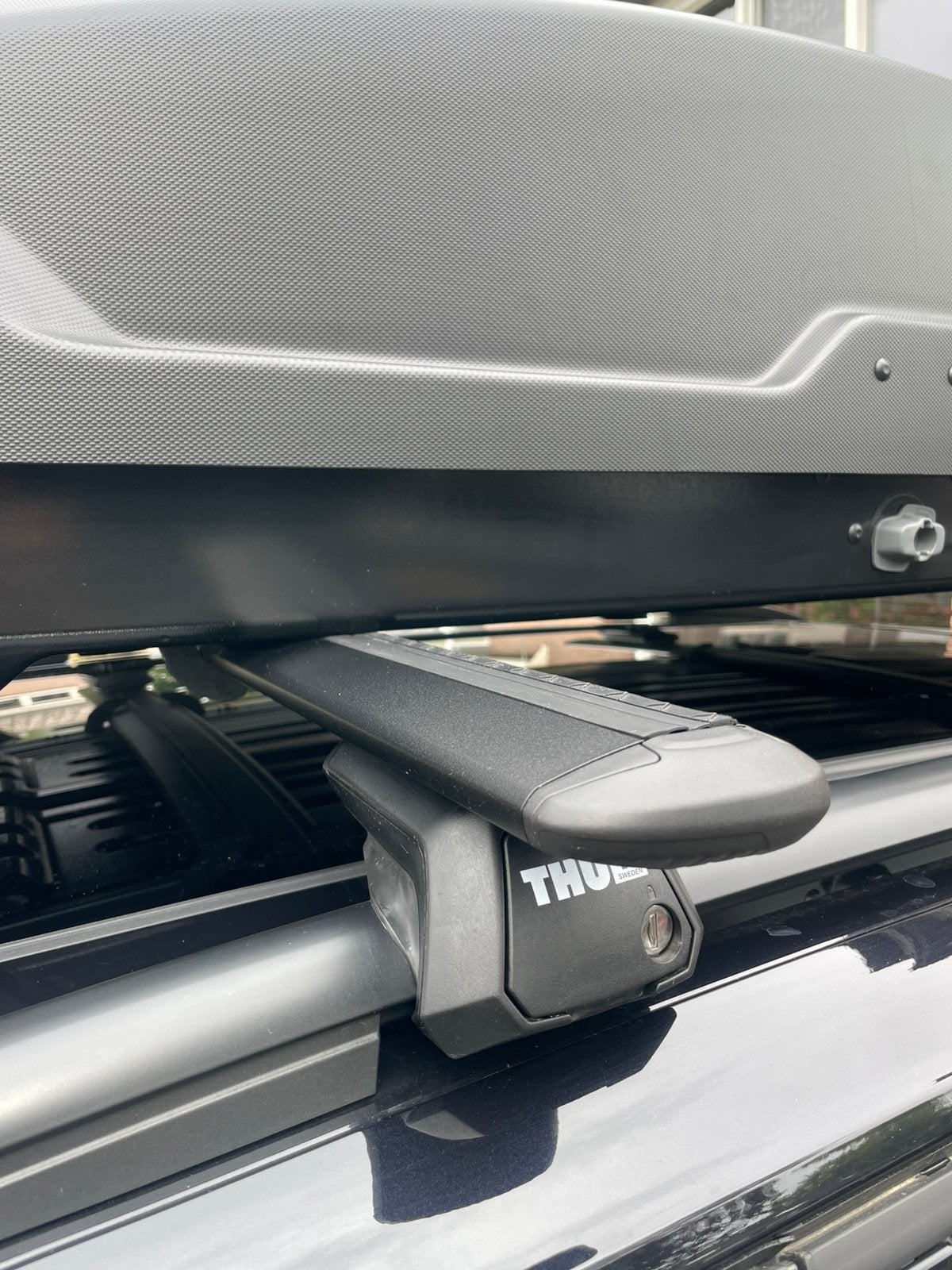 Te koop zgan Thule wingbar evo, Auto diversen, Ophalen of Verzenden, Zo goed als nieuw