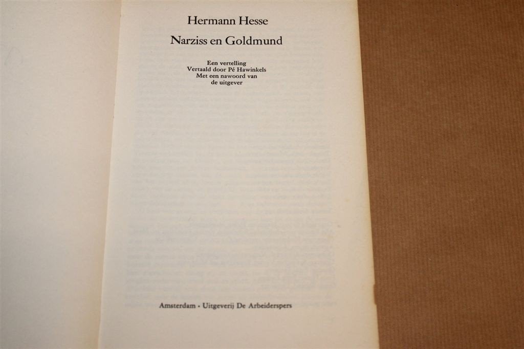 Narziss en Goldmund — Hermann Hesse, De Arbeiderspers 1977, Boeken, Ophalen of Verzenden, Gelezen