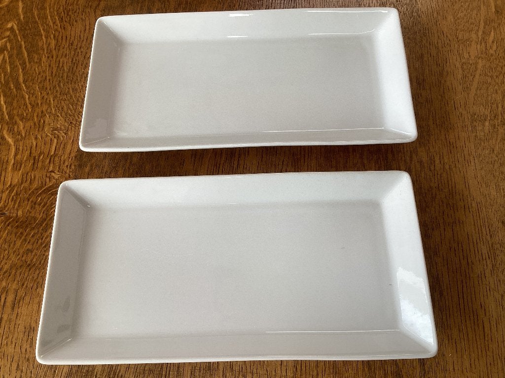 Ernesto Sushi Set: 2 Platten en 8 Sausbakjes, Huis en Inrichting, Keuken | Servies, Overige merken, Nieuw, Ophalen of Verzenden