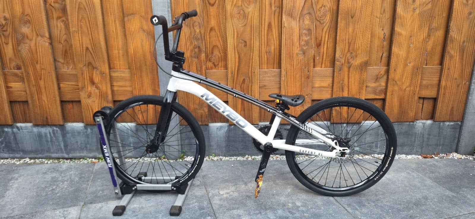 Meybo Wholeshot Expert XL 2025 met carbon voorvork, Fietsen en Brommers, Ophalen, 16 tot 20 inch, Aluminium, Zo goed als nieuw
