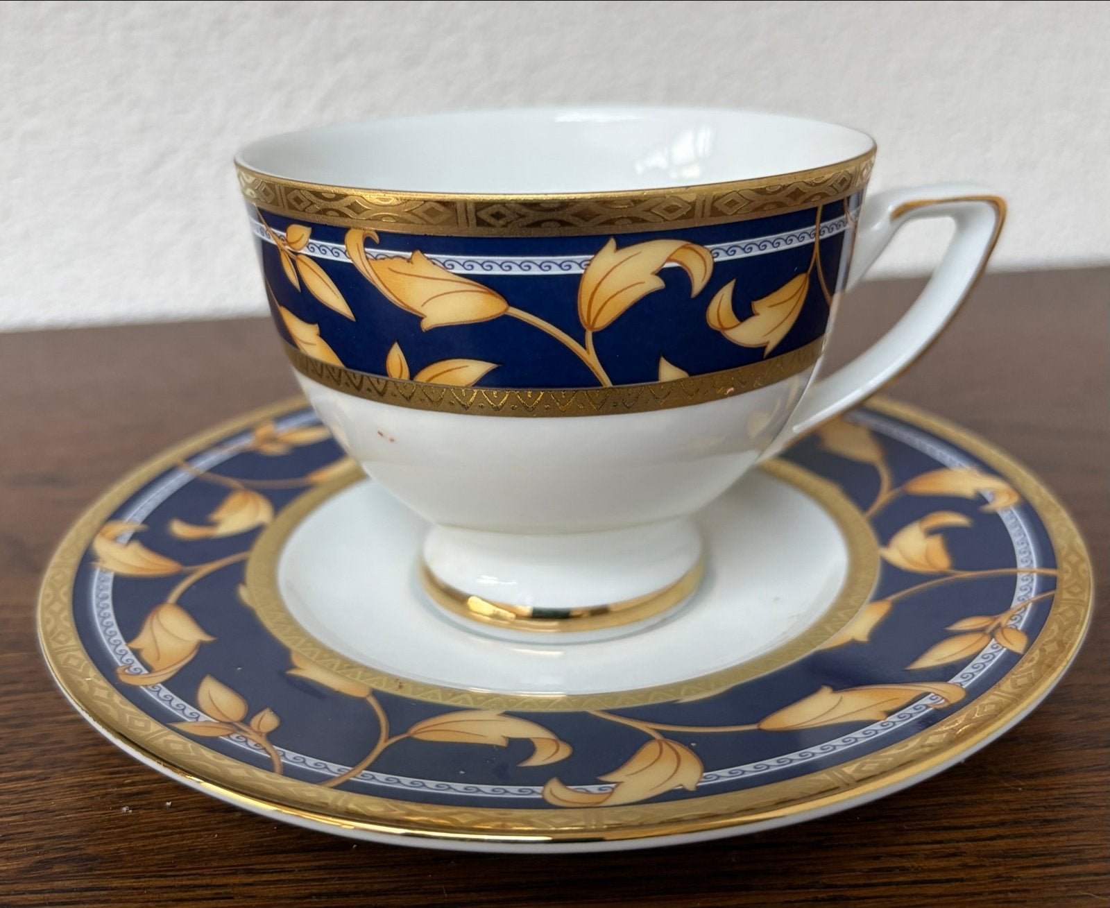 Heinrich Winterling Bavaria Kop en Schotel Blauw Goud, Ophalen