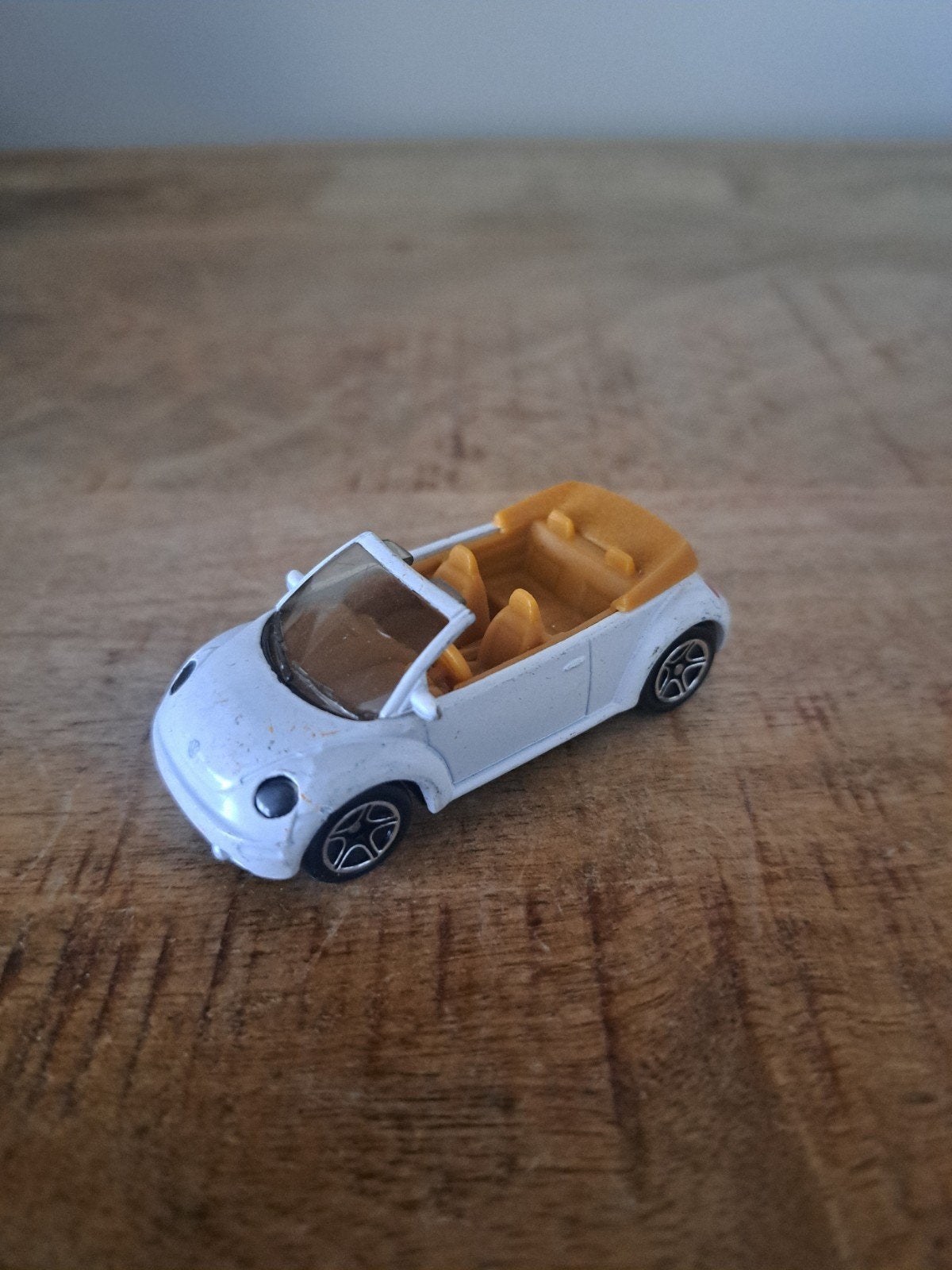 matchbox model vw beetle convertible concept schaal 1:61, Gebruikt, Auto, Ophalen of Verzenden, N.b