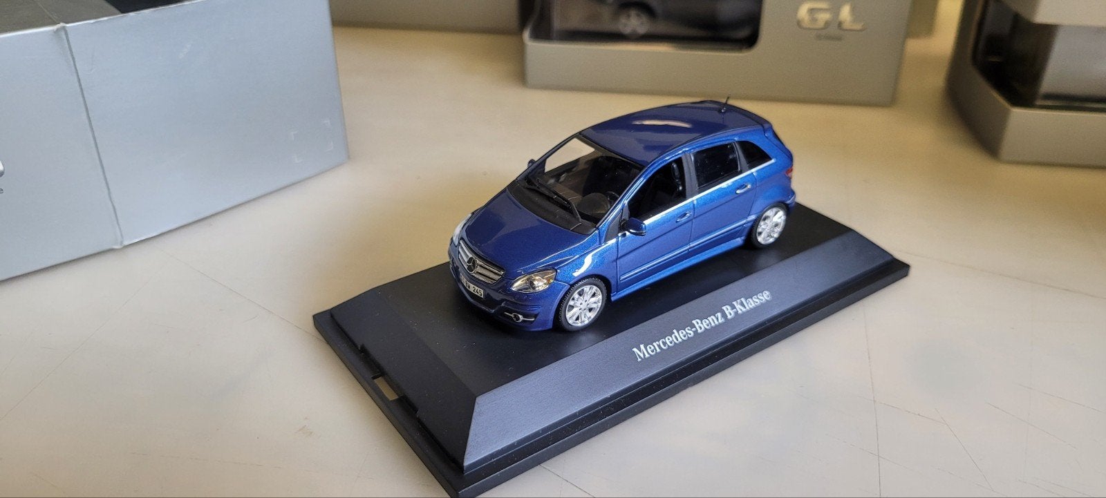 Minichamps Mercedes B_klasse, Ophalen of Verzenden, Zo goed als nieuw, Auto, MiniChamps