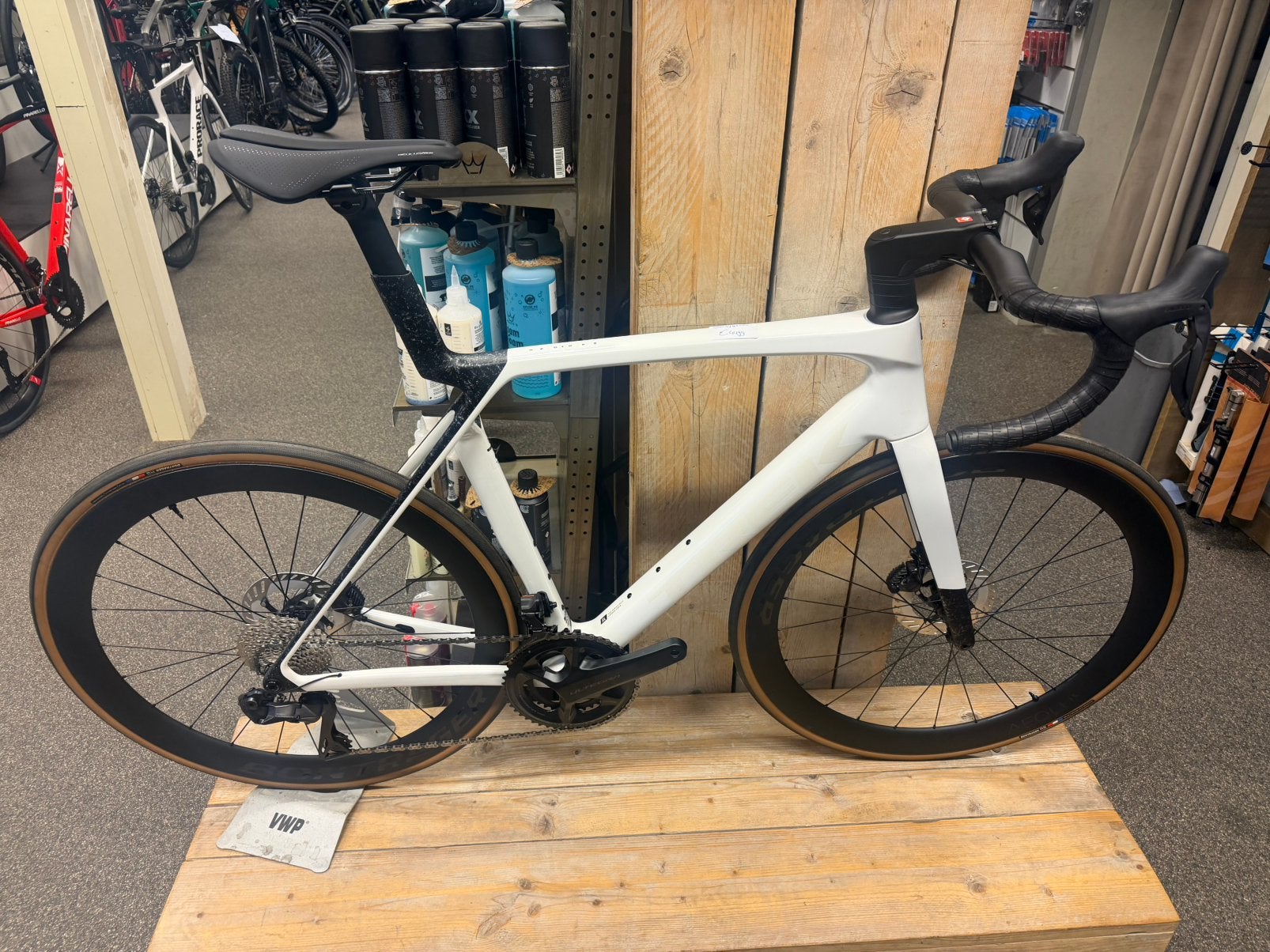Trek Madone SL 7 racefiets - Ultegra Di2 - Maat L, 28 inch, Zo goed als nieuw, 57 tot 61 cm, Meer dan 20 versnellingen
