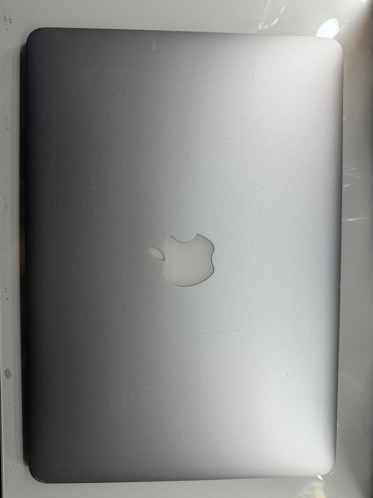 Macbook air, 13 inch, Minder dan 2 Ghz, Ophalen of Verzenden, Zo goed als nieuw