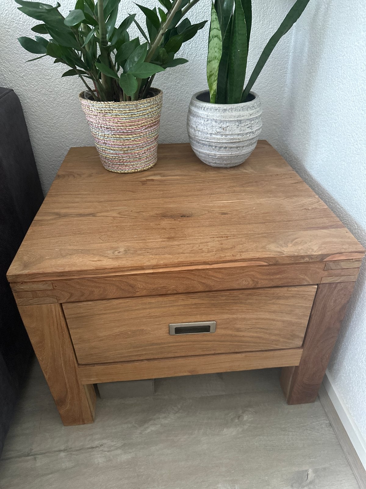Massief houten nachtkastje met lade, Ophalen, Minder dan 45 cm, Minder dan 55 cm, Gebruikt