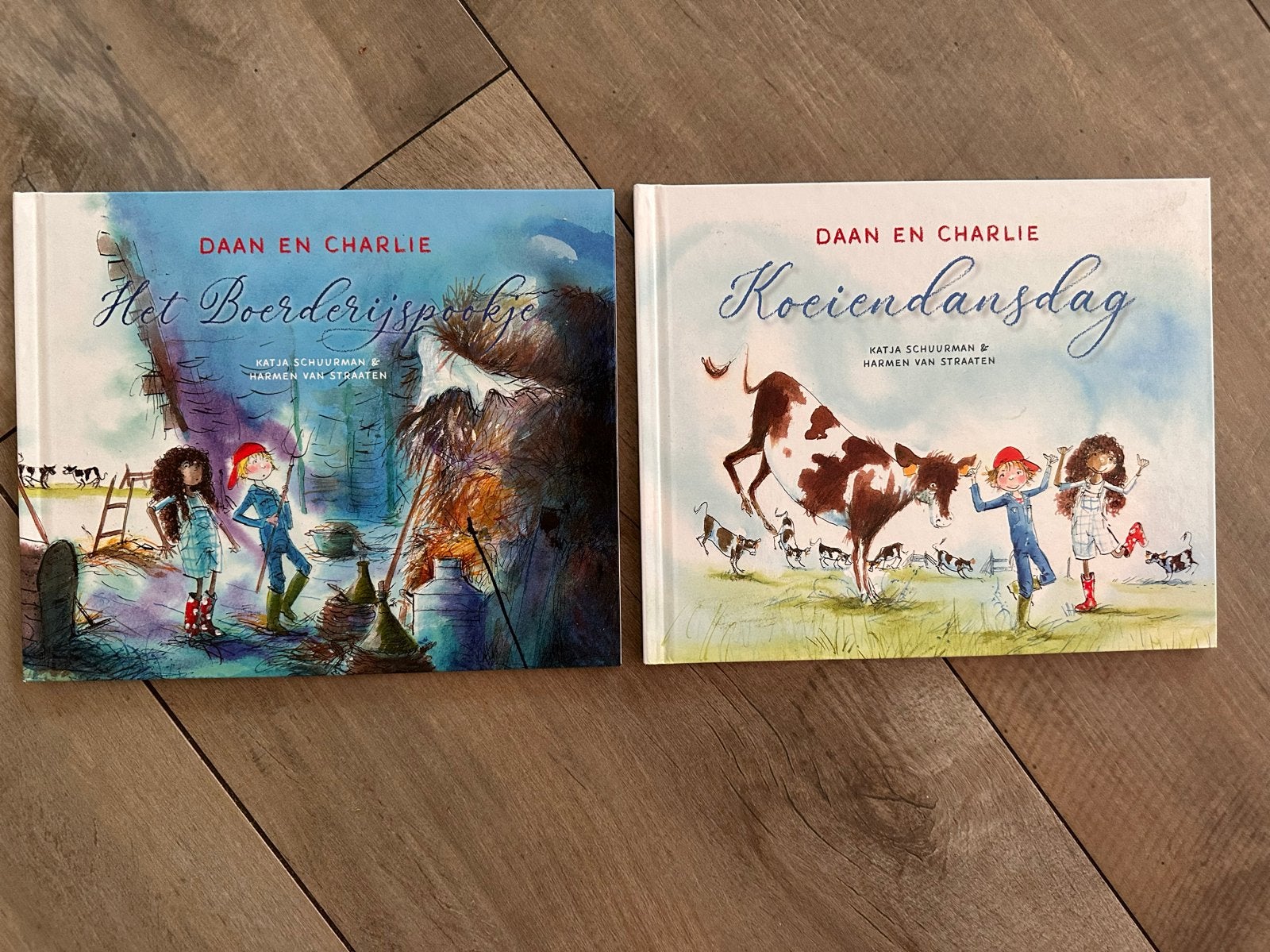 2x Daan en Charlie: Het Boerderijsprookje & Koeiendansdag, Ophalen of Verzenden, Zo goed als nieuw, Fictie algemeen