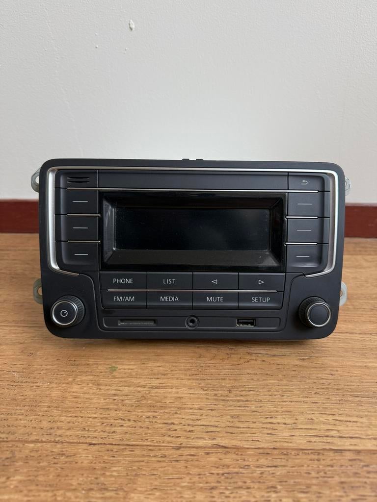 Radio Volkswagen Transporter T6, Auto diversen, Autoradio's, Ophalen of Verzenden, Gebruikt