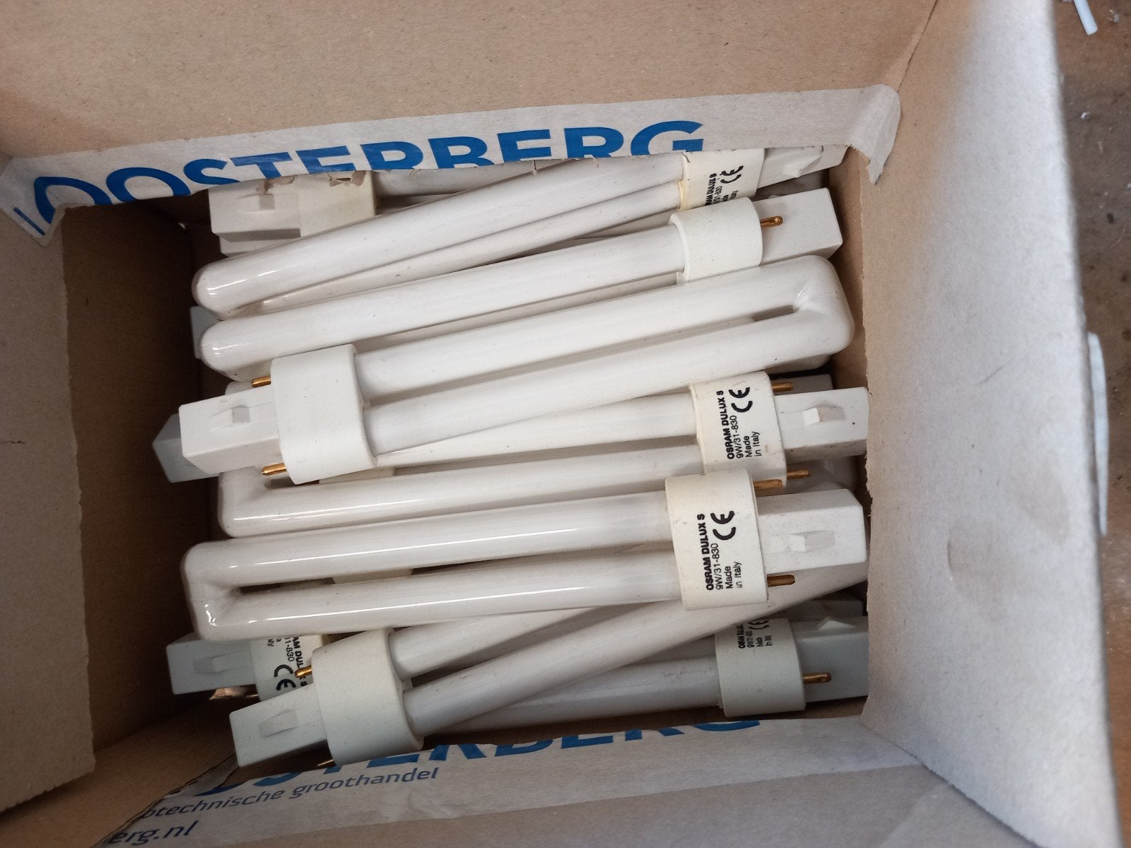 OSRAM DULUX S 9W/830 Spaarlampen (doos van 10), Osram, Overige fittingen, Ophalen of Verzenden, Minder dan 10 watt