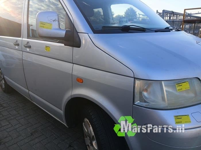 Scherm rechts-voor van een Volkswagen Transporter, Gebruikt, -, Volkswagen, -