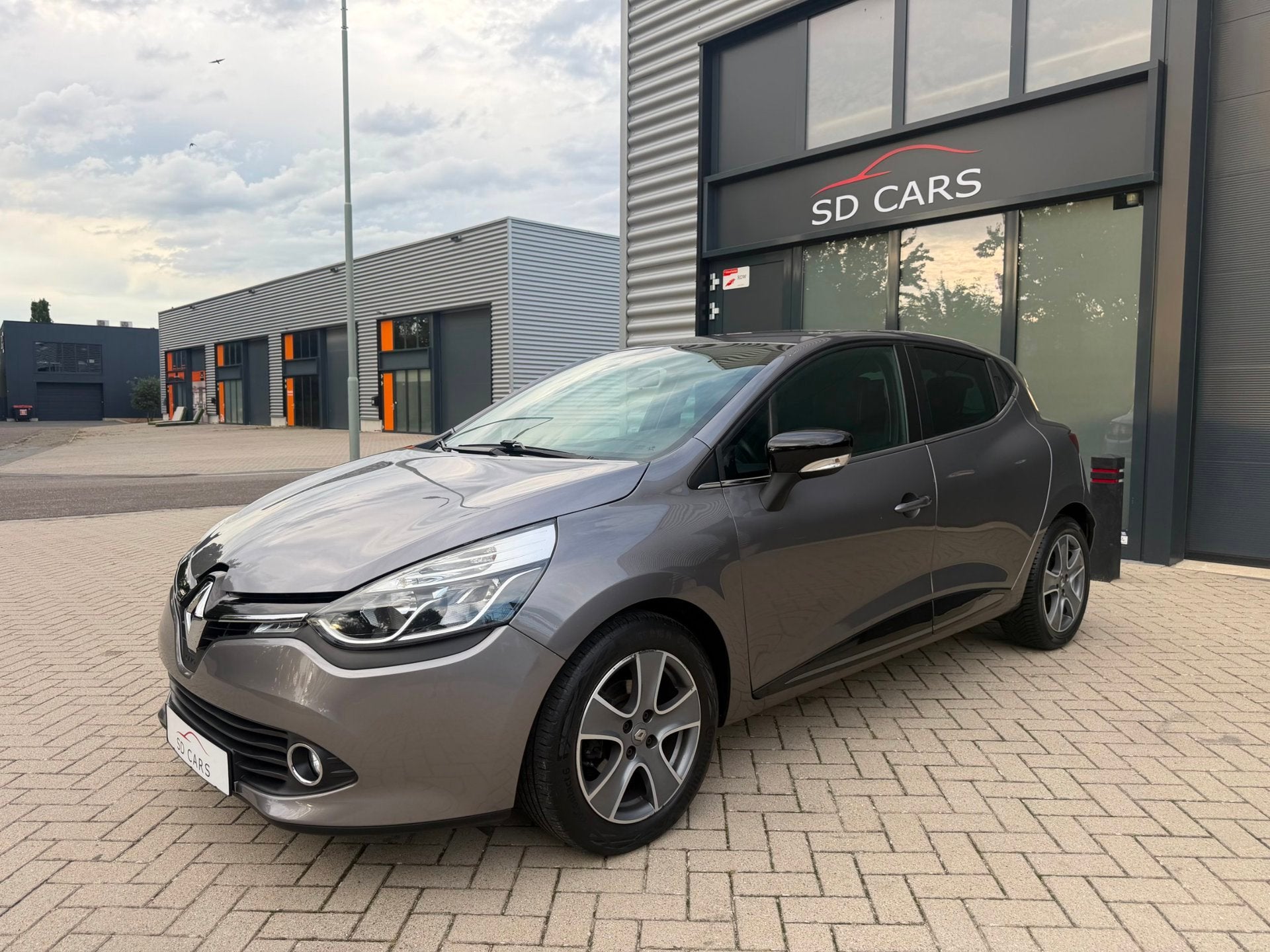 Foto 4 van Renault Clio 0.9 TCe ECO Night&Day|Airco|Navi|Cruise|APK nw