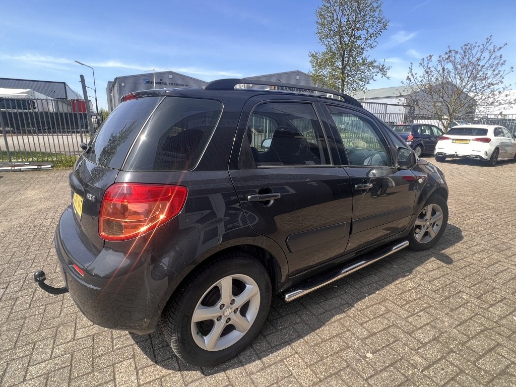 Suzuki SX4 Sidebars met opstapjes steps, Niet ingevuld, Niet ingevuld, Niet ingevuld