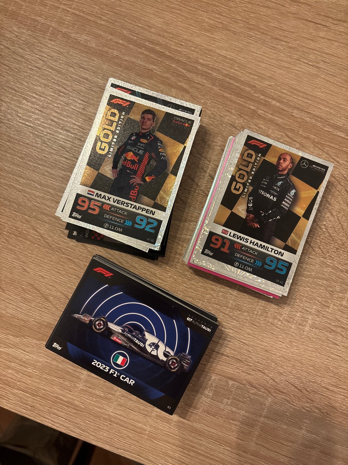 Topps Turbo Attax F1 2023 Kaarten - Max Verstappen & Hamilto, Ophalen of Verzenden, Zo goed als nieuw, Meerdere kaarten