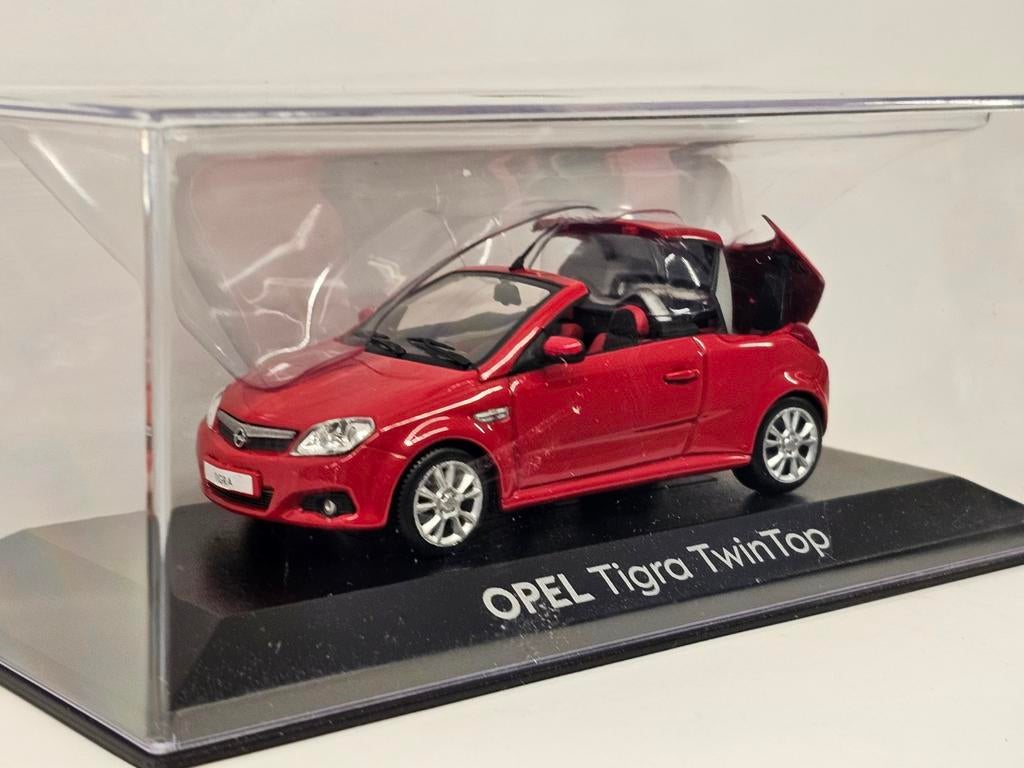 Minichamps Opel Tigra TwinTop 1:43, Hobby en Vrije tijd, Minichamps, Auto, Nieuw, Ophalen of Verzenden