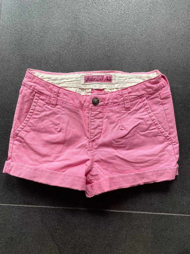 Superdry roze korte broek - Maat XS, Kort, Superdry, Ophalen of Verzenden, Zo goed als nieuw