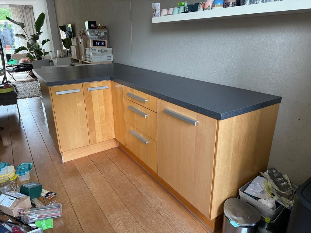 Keukenblok met bar en opbergruimte, Ophalen, Gebruikt, Grijs, 200 cm of meer