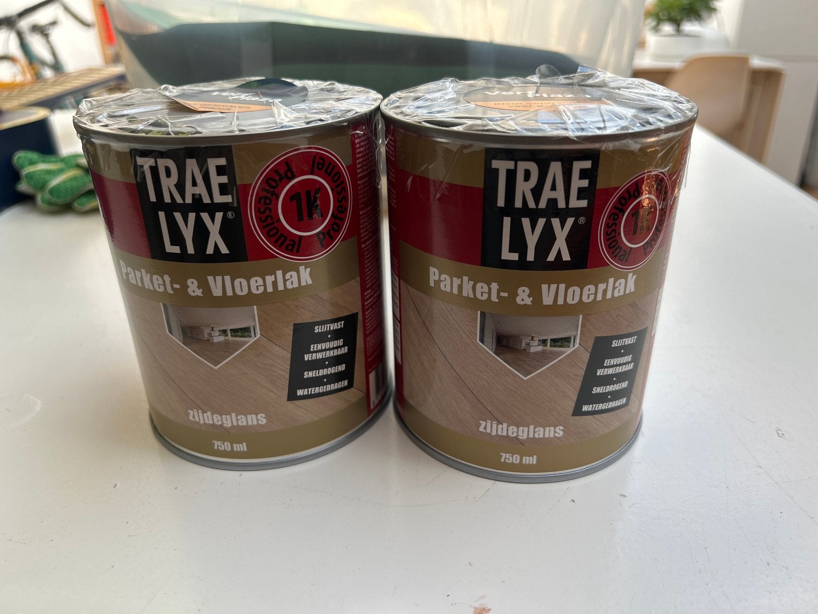 Twee blikken Trae Lyx Parket- & Vloerlak zijdeglans 750ml, Minder dan 5 liter, Ophalen of Verzenden, Nieuw, Lak