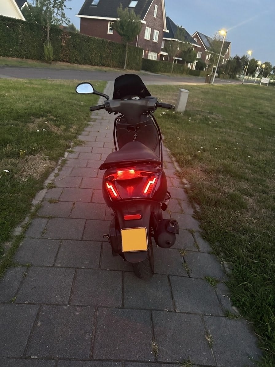 Piaggio Zip Scooter - Goed onderhouden, Ophalen, Gebruikt, Maximaal 45 km/u, Zip